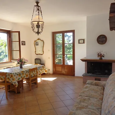 مزرعة للإقامة Podere Poggio San Vito